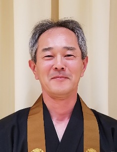 精華道院 道院長 柴田 昭三