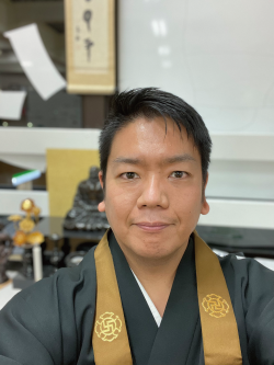 東大阪孔舎衙道院 道院長 樋口和宏