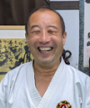 前田　保男（まえだ　やすお）